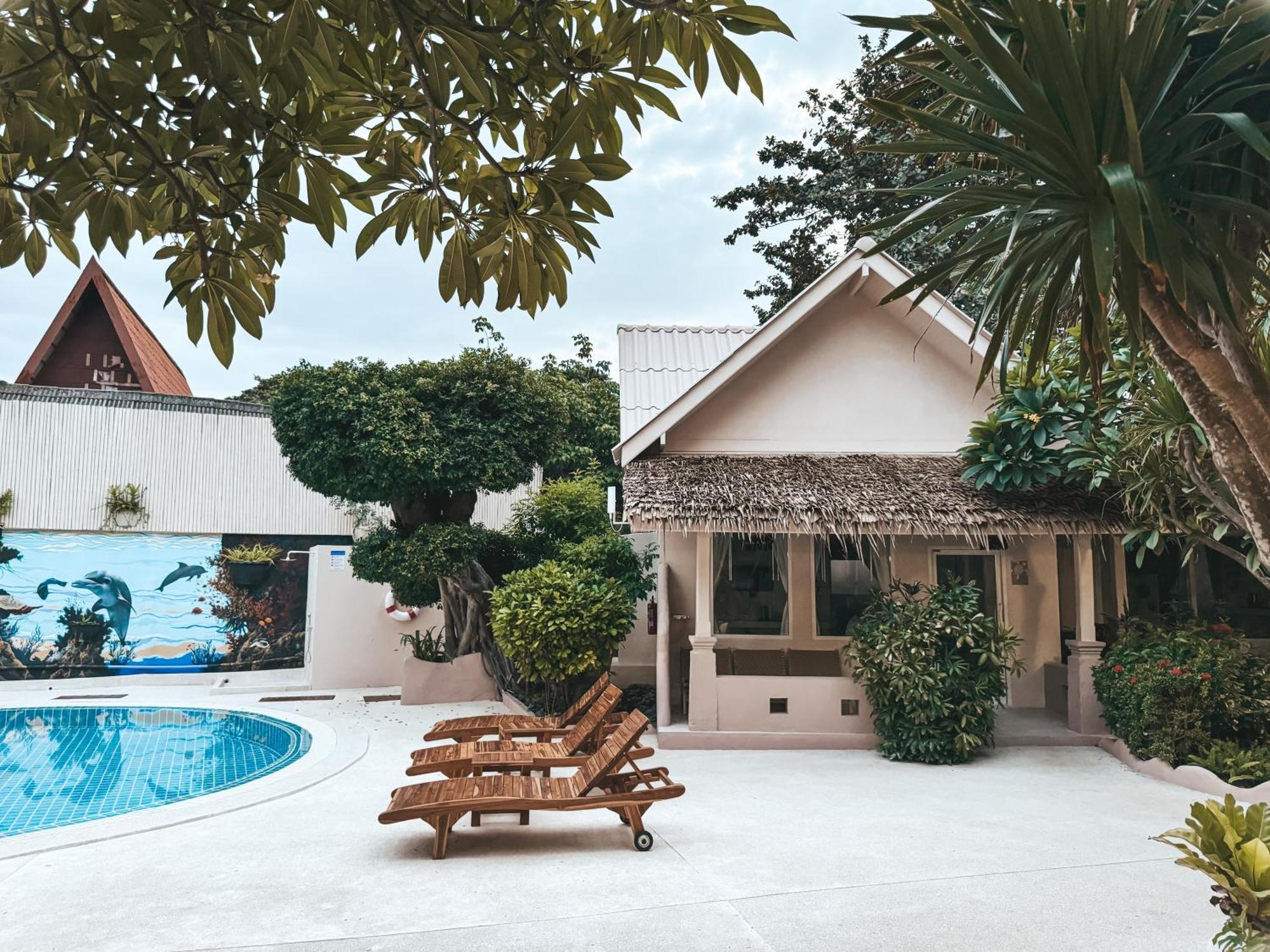 Blue Turtle Hotel Samui Чавенг Экстерьер фото